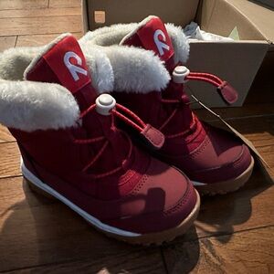 Kids winter boots